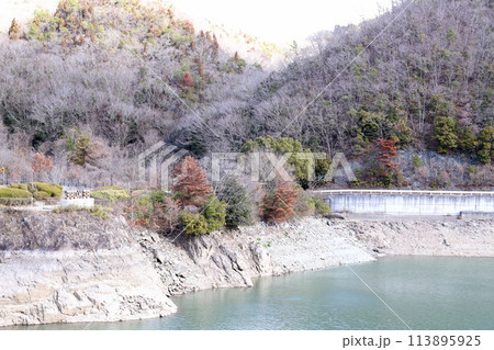 神出山田自転車道 衝原大橋休息所（兵庫県 神戸市 BEKOBE） 113895925