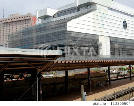 令和の両国江戸東京博物館改修工事を両国駅から見る 令和の両国江戸東京博物館改修工事を両国駅から見る 113896604