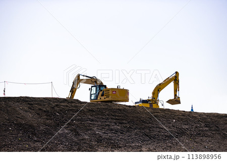 荒川第二調節池工事 移動式クレーン 荒川第二調節池工事 移動式クレーン 113898956