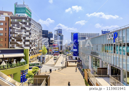 名古屋市、金山駅総合駅北口の風景 名古屋市、金山駅総合駅北口の風景 113901941