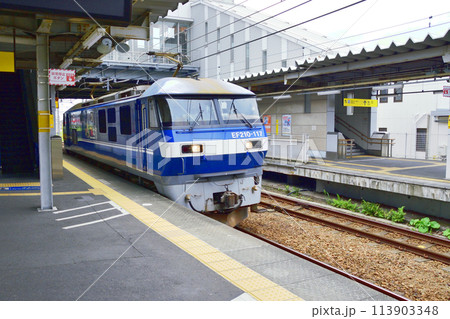 東海道本線島田駅の風景 東海道本線島田駅の風景 113903348