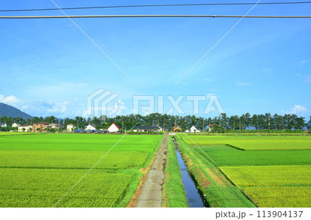 湖西線の車窓風景(2022年夏) 湖西線の車窓風景(2022年夏) 113904137