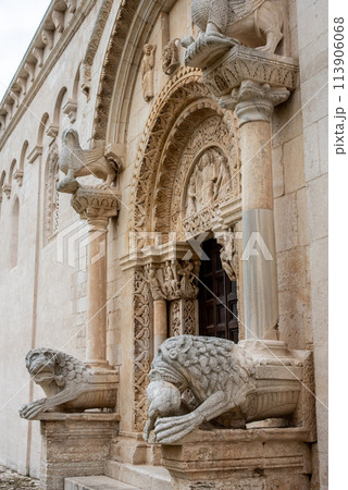 Old romanesque monastery San Leonardo di Siponto near Manfredonia, Gargano peninsula in Italy 113906068