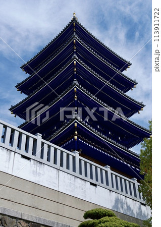 宝塚市の中山寺の五重塔 宝塚市の中山寺の五重塔 113911722