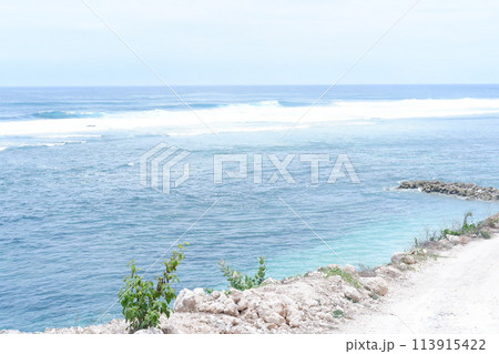 waves on the beach waves on the beach 113915422