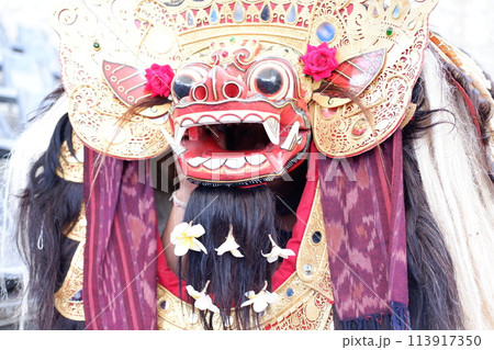 the tradition of the barong dance in Bali as a ceremony 113917350