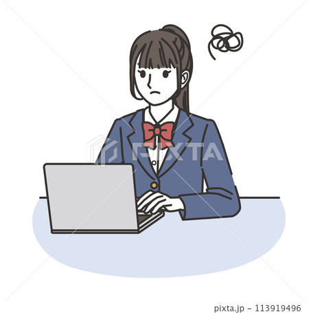 パソコンをしながら困る女子中学生・高校生 113919496