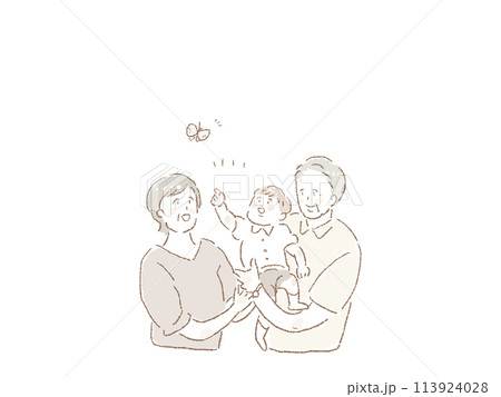 小さい子供（孫）を抱く高齢男性と隣で笑う高齢女性、蝶々（祖父母と孫と蝶々）、背景白 113924028