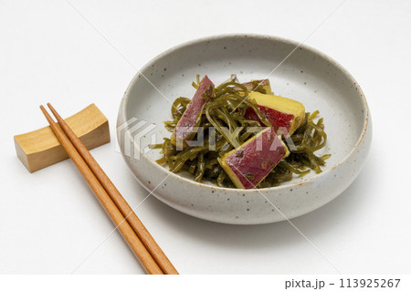切り昆布とさつま芋のきんぴら 113925267