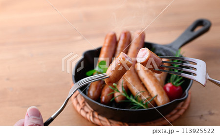 ウィンナー　ソーセージ 113925522