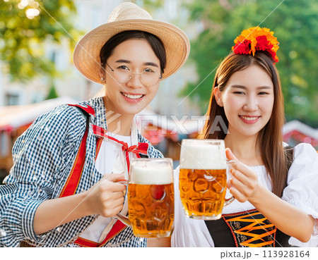 ドイツビールやオクトーバーフェストなどのイメージ 113928164