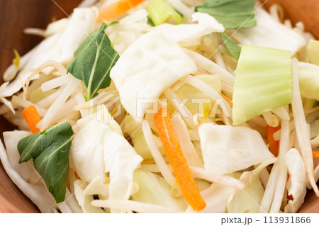 白バックのミックス野菜 白バックのミックス野菜 113931866