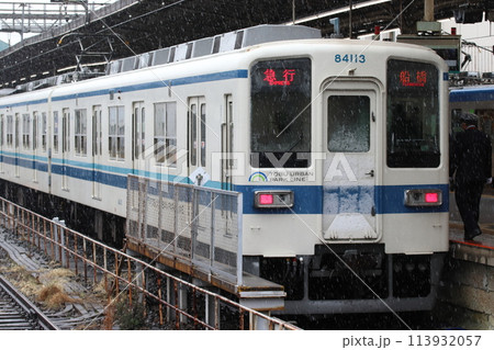 ［TD］冬の東武野田線8000系電車 113932057
