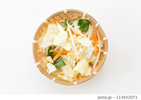 白バックのミックス野菜 113932071