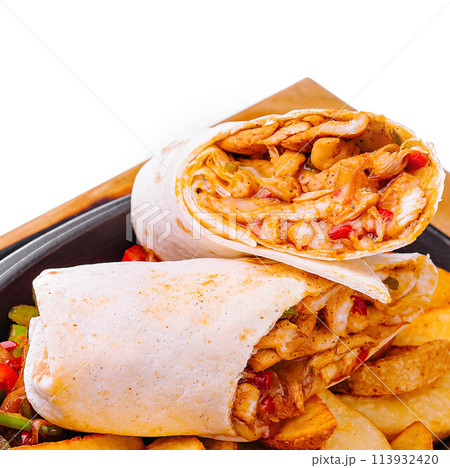 shawarma with fried potato wedges 113932420