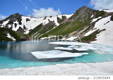 御嶽山三の池のドラゴンアイ(閉じかけ) 113933844