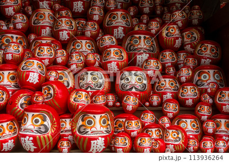 大阪府箕面市にある勝尾寺の達磨を撮影 113936264