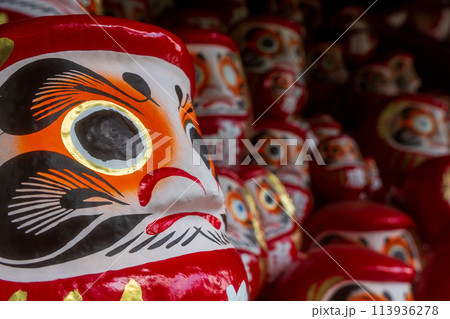 大阪府箕面市にある勝尾寺の達磨を撮影 大阪府箕面市にある勝尾寺の達磨を撮影 113936278