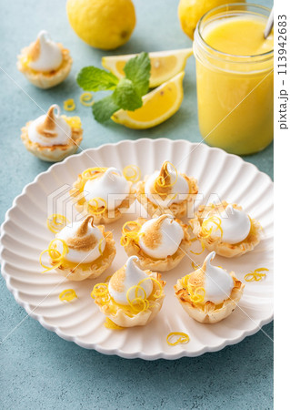 Lemon meringue tarts, one bite desserts idea 113942683