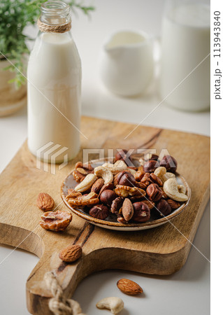 Vegan milk from nuts 113943840
