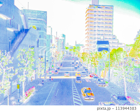 青山のキラー通り。イラスト風の写真。 青山のキラー通り。イラスト風の写真。 113944383