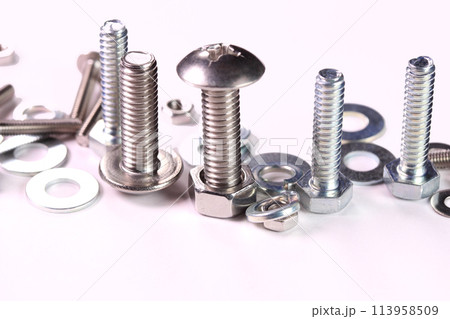 ボルトとナットとワッシャー 113958509