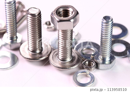 ボルトとナットとワッシャー 113958510
