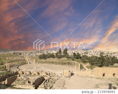 Forum (Oval Plaza) in Gerasa (Jerash), Jordan. Was built in the first century AD. Against the background of a beautiful sky with clouds. Forum (Oval Plaza) in Gerasa (Jerash), Jordan. Was built in the first century AD. Against the background of a beautiful sky with clouds. 113959893