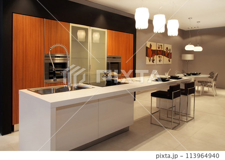 Kitchen and diner Kitchen and diner 113964940