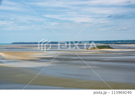フランスの世界遺産のモンサンミッシェルでの風景 フランスの世界遺産のモンサンミッシェルでの風景 113969240
