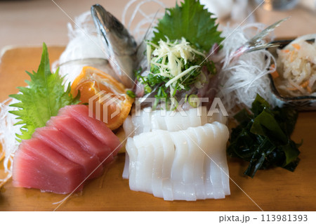板盛定食 113981393