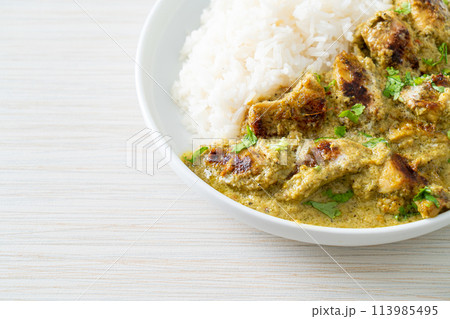 Afghani chicken in green curry or Hariyali tikka chicken hara masala with rice Afghani chicken in green curry or Hariyali tikka chicken hara masala with rice 113985495