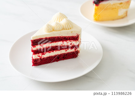 red velvet cake on plate red velvet cake on plate 113986226