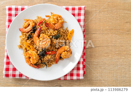 shrimps fried rice with herbs and spices shrimps fried rice with herbs and spices 113986279