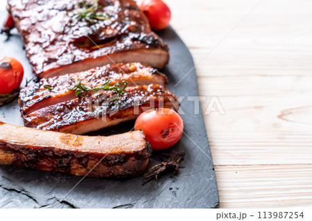 grilled barbecue ribs pork grilled barbecue ribs pork 113987254