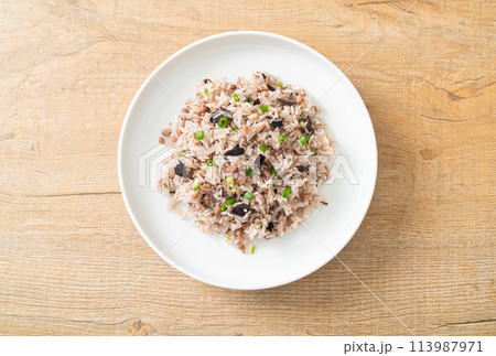 Fried Rice with Chinese Olives and Minced Pork 113987971