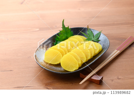 たくあん　漬物 113989682