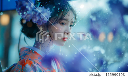 紫陽花と美しい着物女性 紫陽花と美しい着物女性 113990198