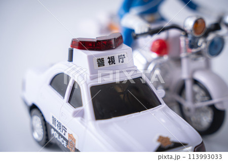 白バイ 緊急車両 オートバイ バイク 白バイ 緊急車両 オートバイ バイク 113993033