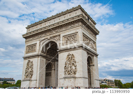 観光都市のフランスのパリの観光名所 113993950