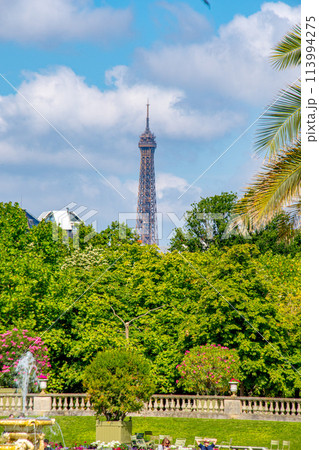 観光都市のフランスのパリの観光名所 観光都市のフランスのパリの観光名所 113994275