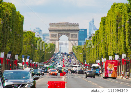 観光都市のフランスのパリの観光名所 113994349