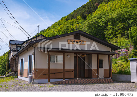 松本市山辺　中村公民館 113996472