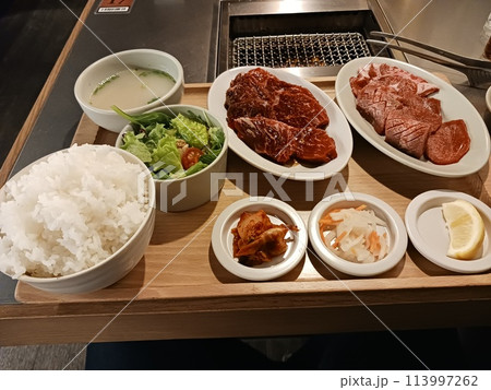 ひとりカルビ1965(かっぱ横丁)の ハラミ定食(ご飯大盛り)とタン食べ比べ ひとりカルビ1965(かっぱ横丁)の ハラミ定食(ご飯大盛り)とタン食べ比べ 113997262