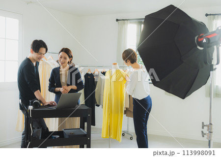 アパレル撮影 113998091