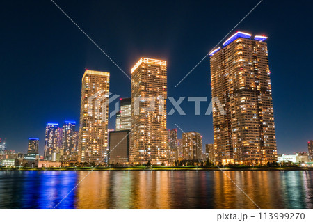 東京都 豊洲から見る晴海の夜景 東京都 豊洲から見る晴海の夜景 113999270