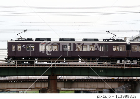 ［HK］阪急京都本線8300系（特急：大阪梅田⇔京都河原町） 113999818