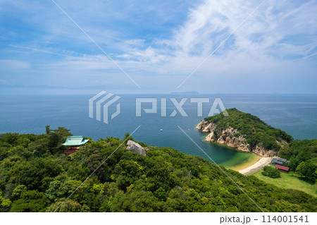 香川県三豊市仁尾町にある無人島の蔦島 香川県三豊市仁尾町にある無人島の蔦島 114001541