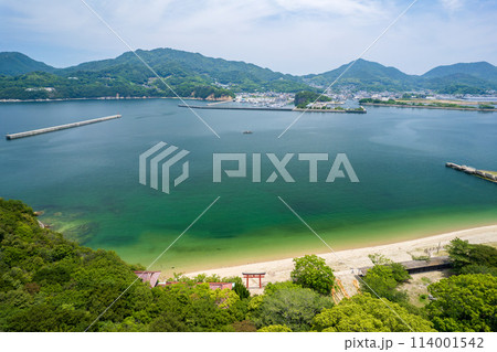 香川県三豊市仁尾町にある無人島の蔦島 114001542