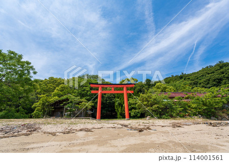 香川県三豊市仁尾町にある無人島の蔦島 114001561